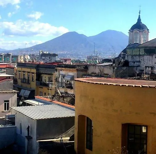 I Tetti Del Centro Storico Napoli